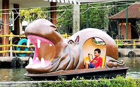 Royal Safari Garden Resort & Convention